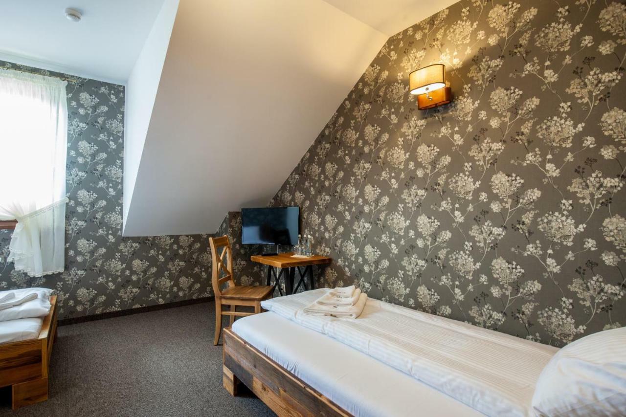 Mulk Checz Kaszebsko Bed & Breakfast